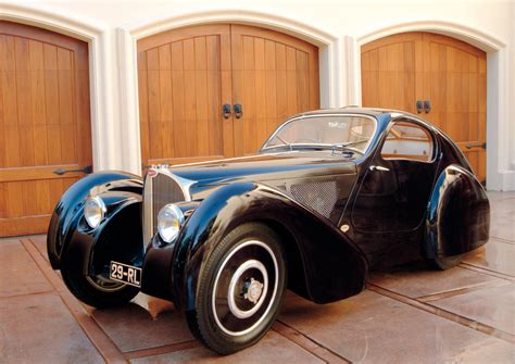 old bugatti car pictures.